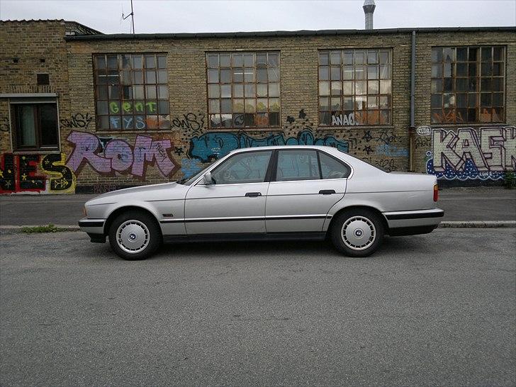 BMW 520i 24v billede 1