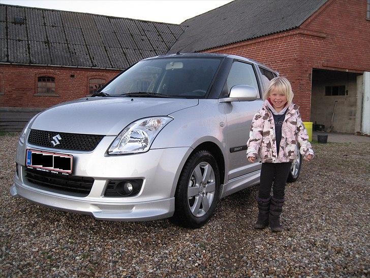 Suzuki Swift 1,3 GLX billede 2