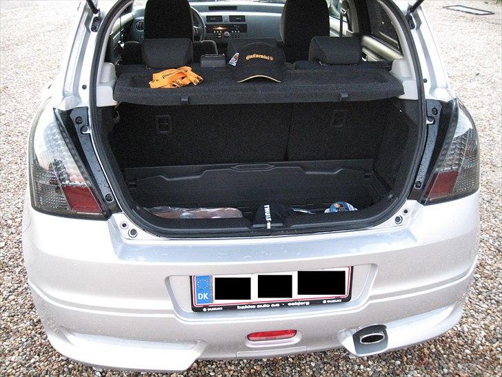 Suzuki Swift 1,3 GLX billede 7