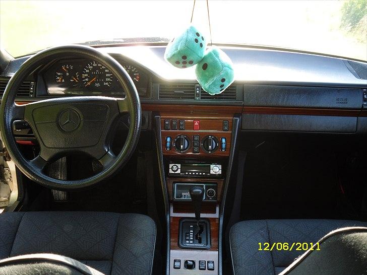 Mercedes Benz 220 TE billede 4