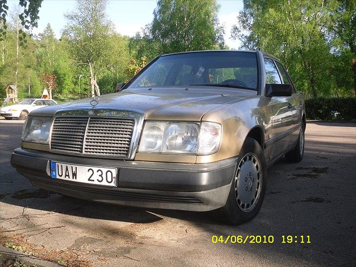 Mercedes Benz 260 E billede 13