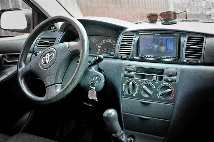 Toyota Corolla E12 1,4  VVT-I - Eanon iQ2205 Headunit
- 2 Din
- Mp3/DvD/Bluetooth/Iphone/Ipod billede 11