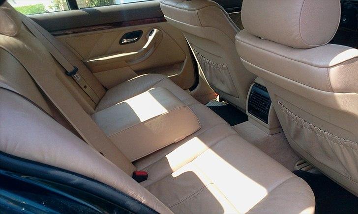BMW E39 sedan 528i solgt billede 5