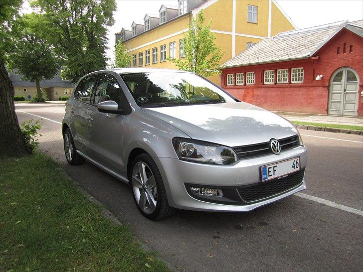 VW Polo 1,2 TSI Highline - En familiebil, der faktisk også kan være sjov at køre i. Fint kompromis. billede 11