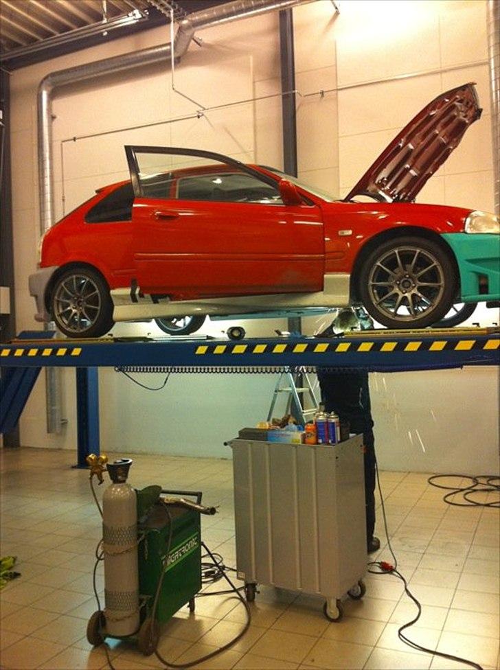 Honda Civic - under ombygning billede 5