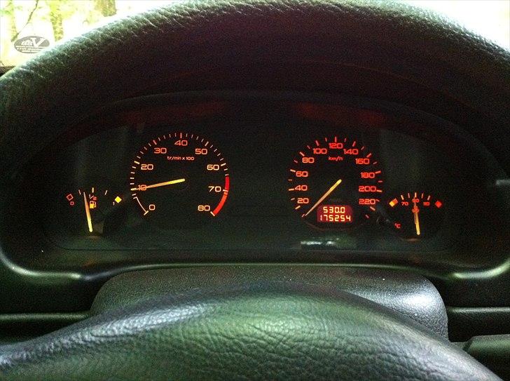 Peugeot 406 billede 9