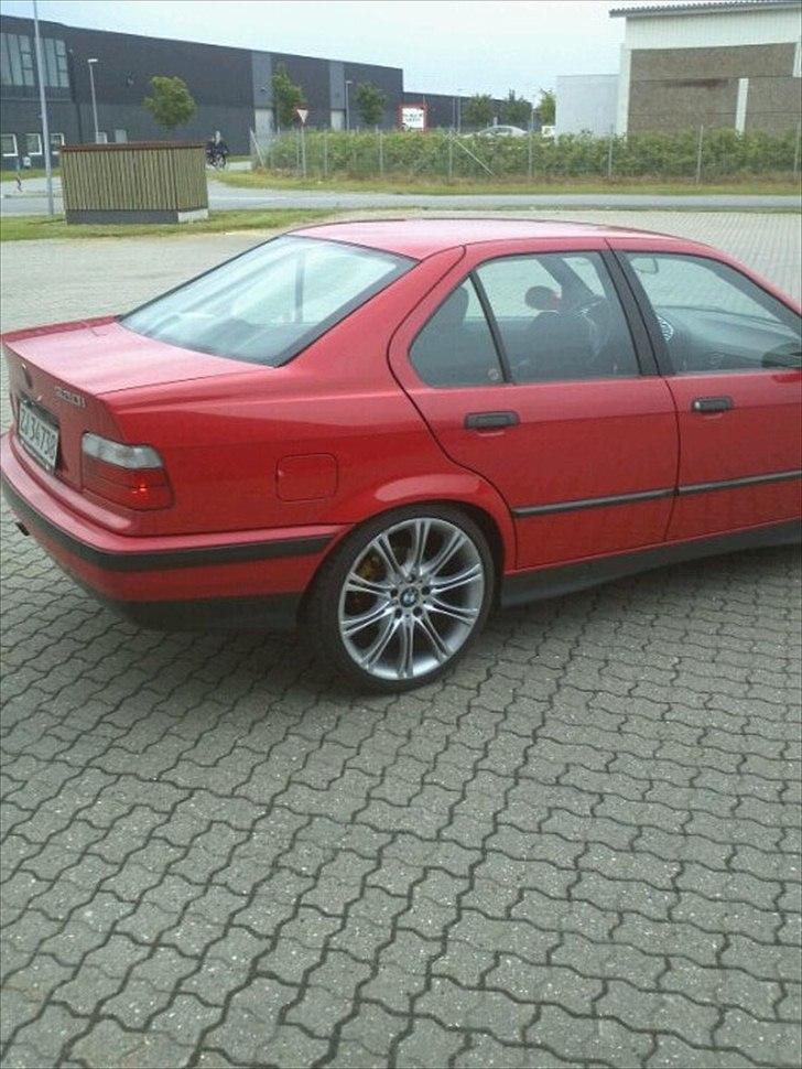 BMW E36 320i billede 5