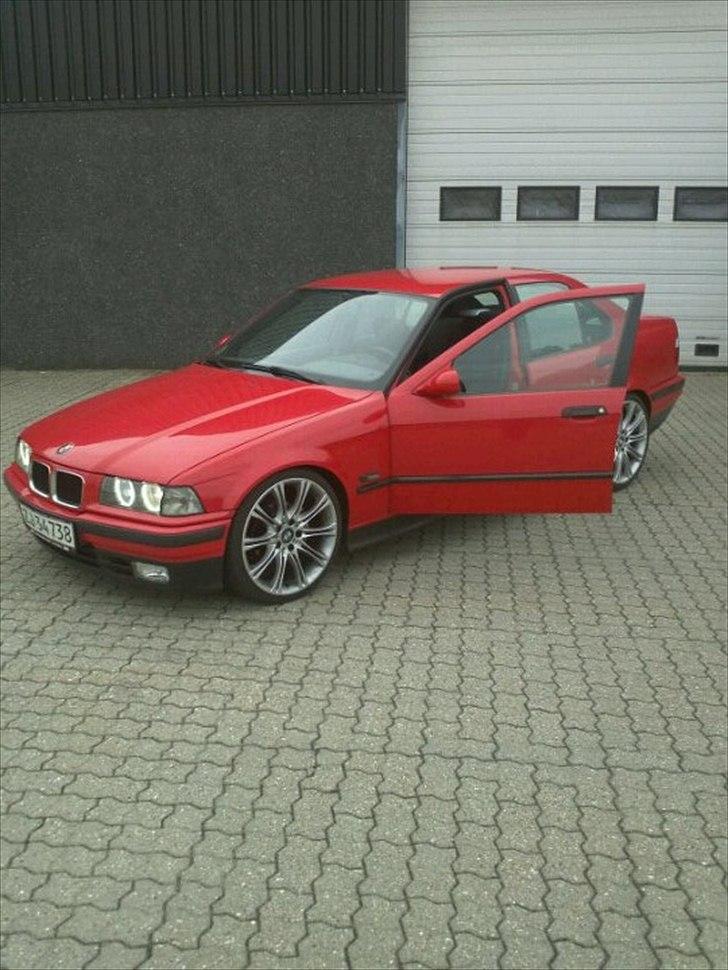 BMW E36 320i billede 10