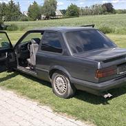 BMW 325i  Coupe (Solgt)