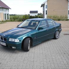 BMW E36 320i 24v