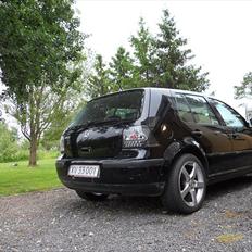 VW golf totalt skadet r.i.p. 24/11/11