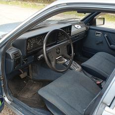 Opel Rekord E1 5 dørs Caravan 