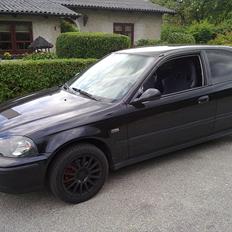 Honda Civic 1.5i LS V-Tec