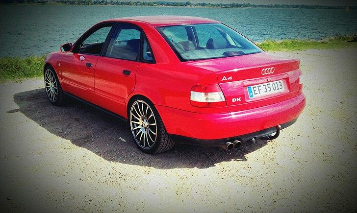 Audi A4  (SOLGT)  billede 10