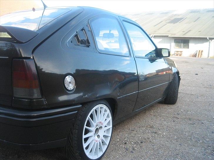 Opel kadett GSI 16V billede 4