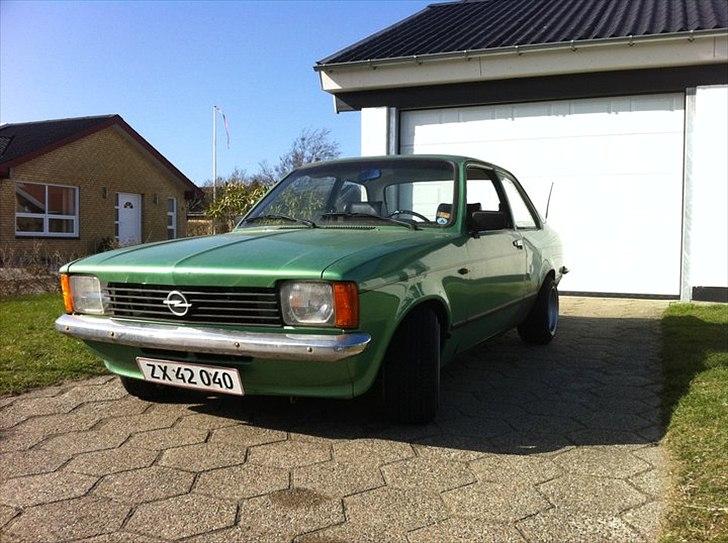 Opel kadett c limo billede 2