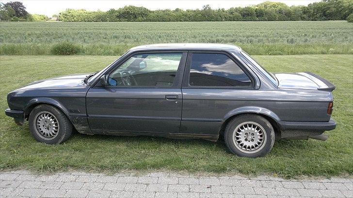 BMW 325i  Coupe (Solgt) billede 14
