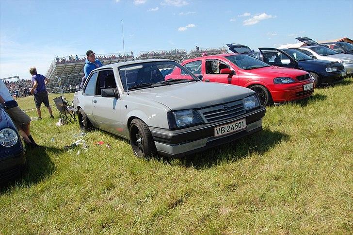 Opel Ascona C billede 2