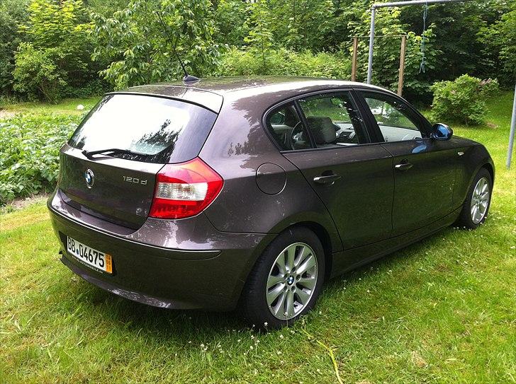 BMW 120d steptronic billede 2