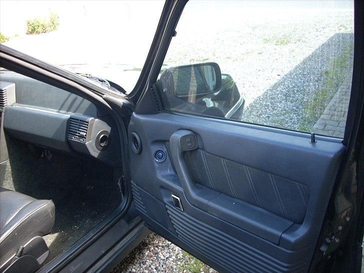 Alfa Romeo 164 3,0 v6 24v PininFarina solgt - foreste passagere dør billede 9