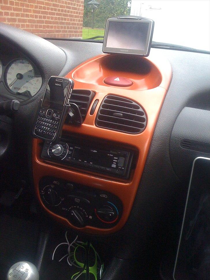 Peugeot 206 billede 11