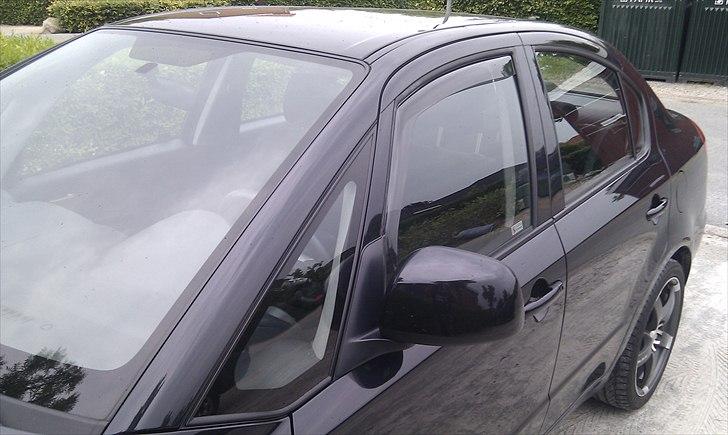 Suzuki SX4 Sedan Solgt - Vindafviser - orginale suzuki billede 12