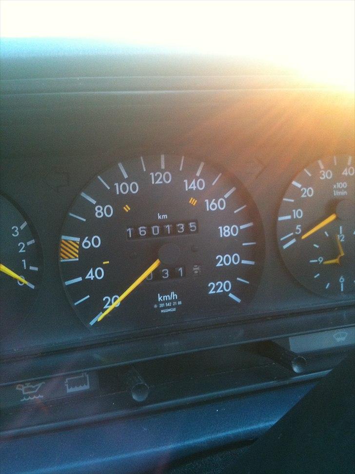 Mercedes Benz 190e  billede 2