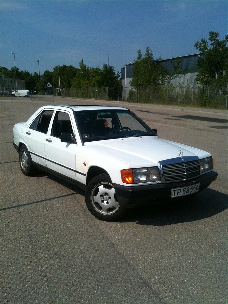 Mercedes Benz 190e  billede 4