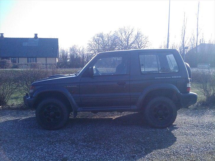 Mitsubishi Pajero GLS - Hjemkommet billede 3