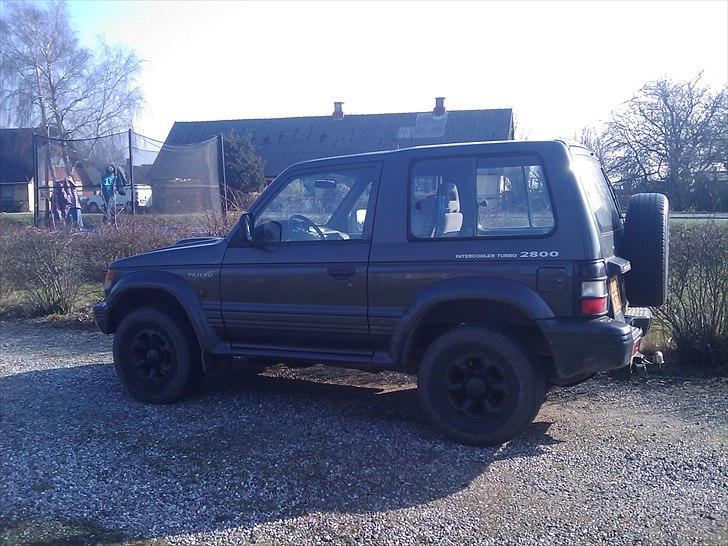 Mitsubishi Pajero GLS - Hjemkommet billede 4
