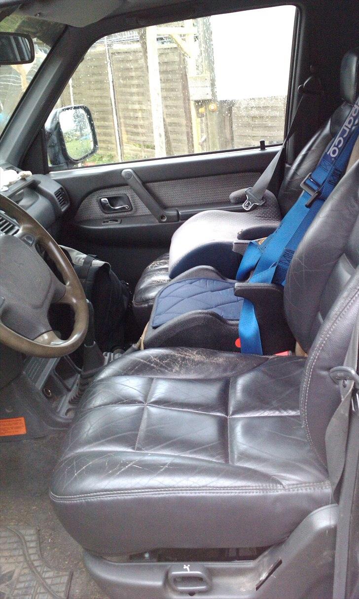 Mitsubishi Pajero GLS - Lædersæder fra noget Jeep billede 8