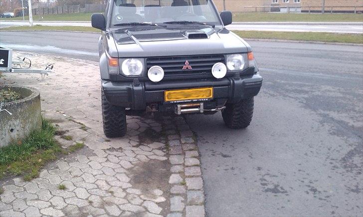 Mitsubishi Pajero GLS - Spil monteret billede 10