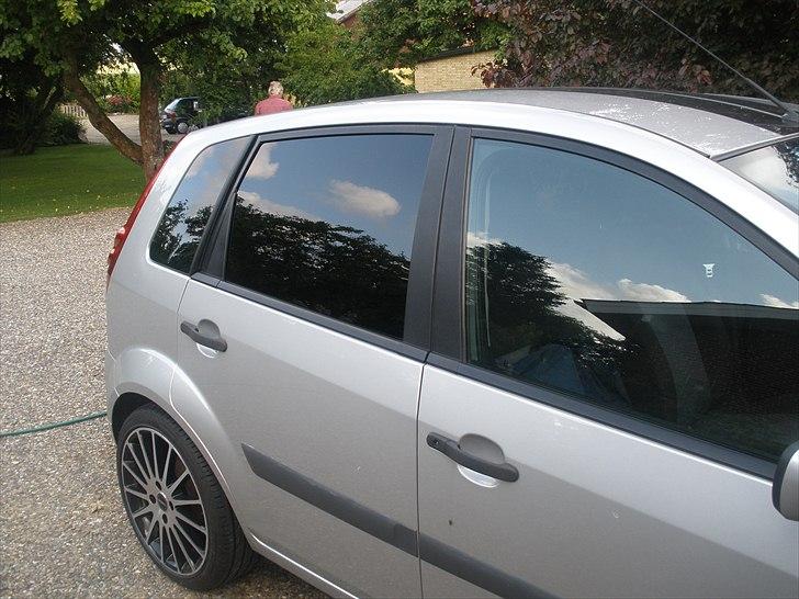 Ford Fiesta 1.6 TDCi billede 10