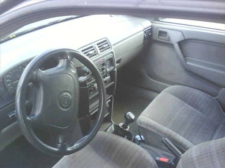 Opel vectra a 2.0i billede 13