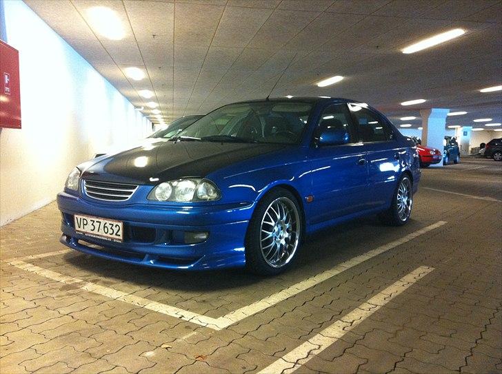 Toyota Avensis billede 1