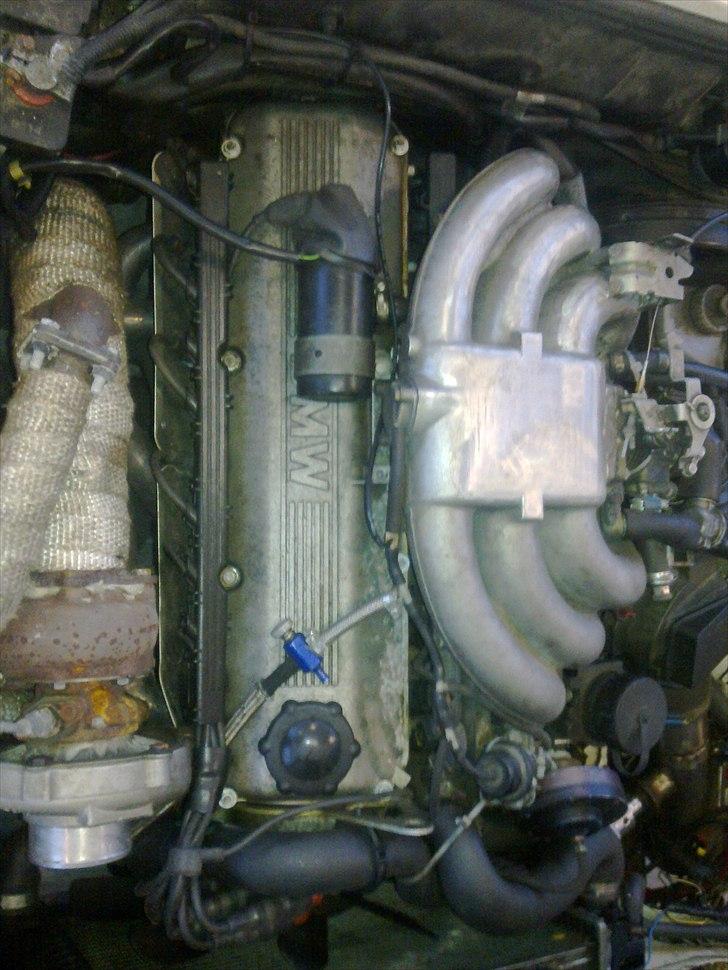 BMW E30 320 I Coupe billede 10