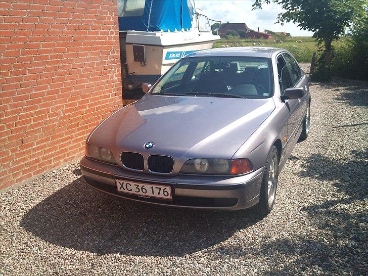 BMW E39 520i billede 2