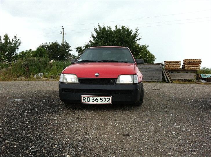 Opel kadett cc e 1,4  8v indsprøjtning LS billede 14