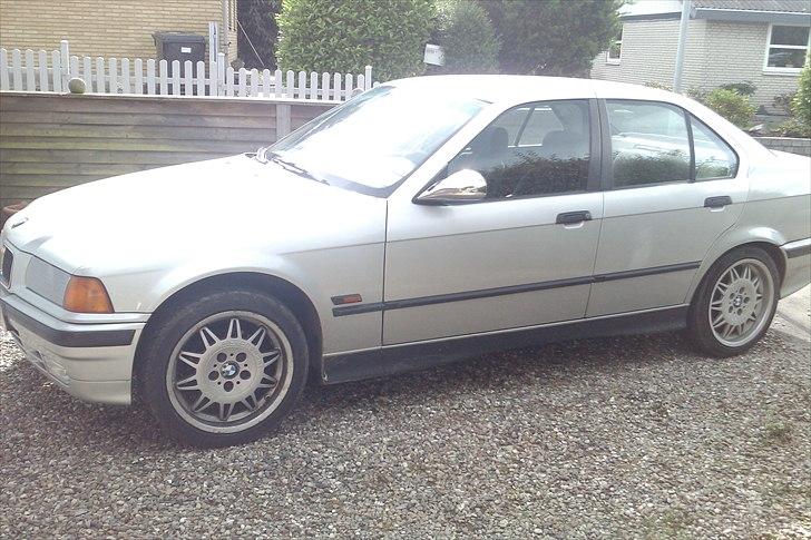 BMW E36 316i //Solgt// billede 3