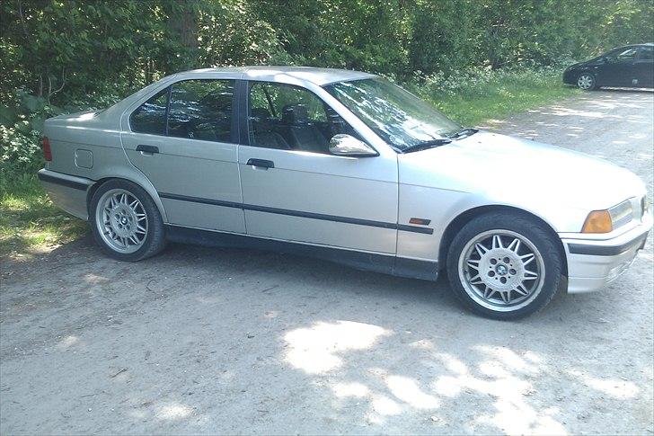 BMW E36 316i //Solgt// billede 4