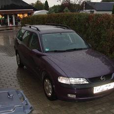 Opel Vectra B, st.car