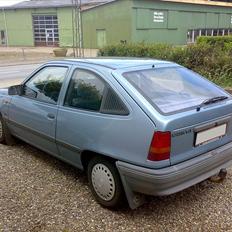 Opel Kadett CC E