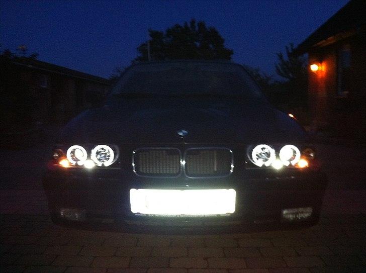 BMW 320i E36 billede 16