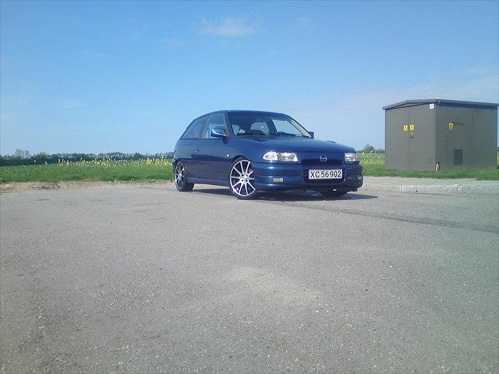 Opel astra 2,0 gsi 16 v (Solgt) billede 2
