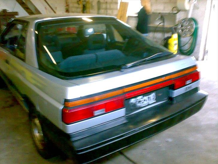 Nissan Sunny Coupé SLX billede 6