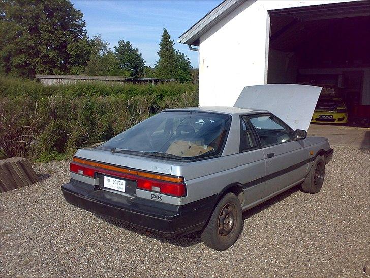 Nissan Sunny Coupé SLX billede 8