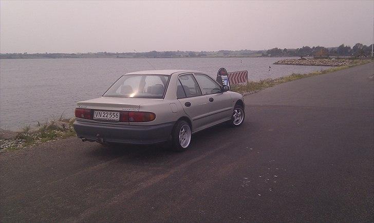 Mitsubishi Lancer gli totalskadet billede 13