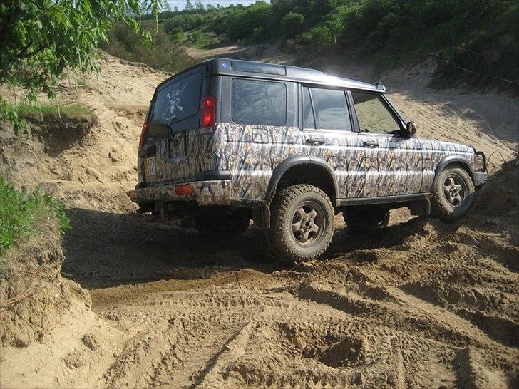 Land Rover Discovery II - Lige på vippen! billede 9