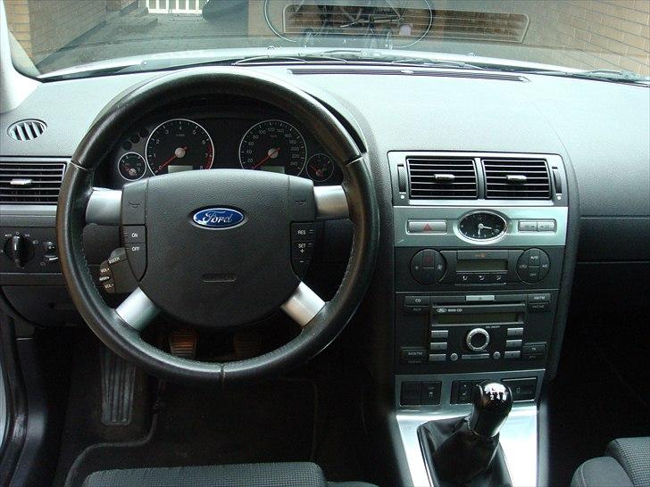Ford Mondeo Titanium billede 8