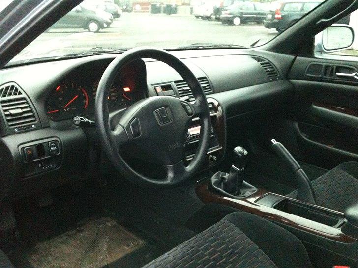 Honda Prelude Totalskadet  billede 3